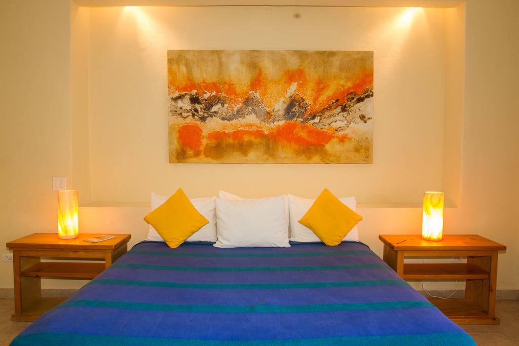 Tripui Hotel Пуэрто-Эскондидо Экстерьер фото
